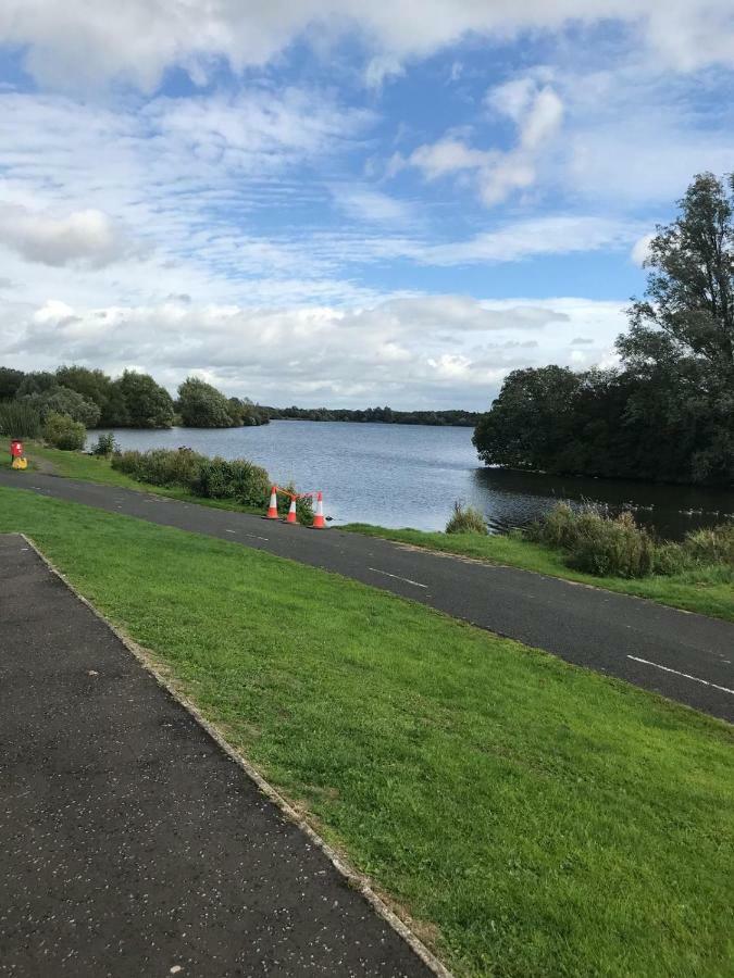 Lakelands Villa Craigavon Exterior photo